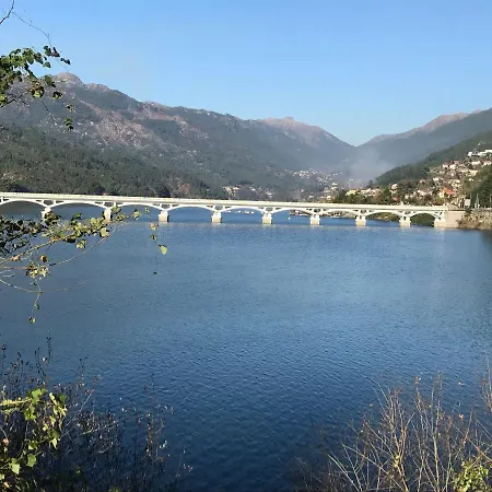 Апартаменты Casa De Casarelhos - Andar De Moradia - Vistas Rio E Montanha -