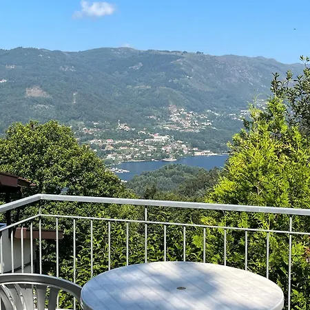 Апартаменты Casa De Casarelhos - Andar De Moradia - Vistas Rio E Montanha -