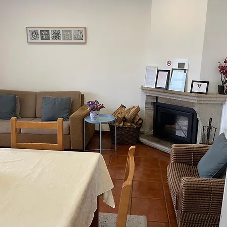 Апартаменты Casa De Casarelhos - Andar De Moradia - Vistas Rio E Montanha - *
