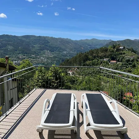 Casa De Casarelhos - Andar De Moradia - Vistas Rio E Montanha - Апартаменты Герес