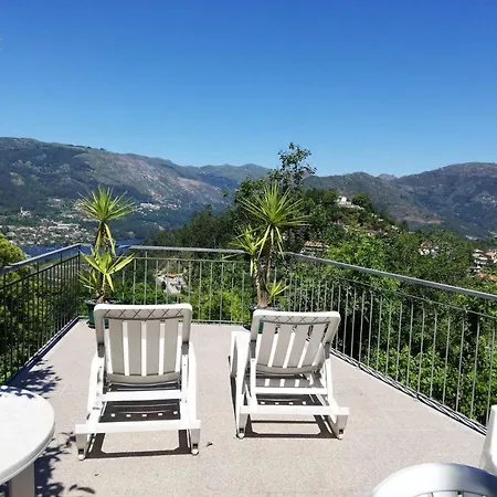 Апартаменты Casa De Casarelhos - Andar De Moradia - Vistas Rio E Montanha - Герес